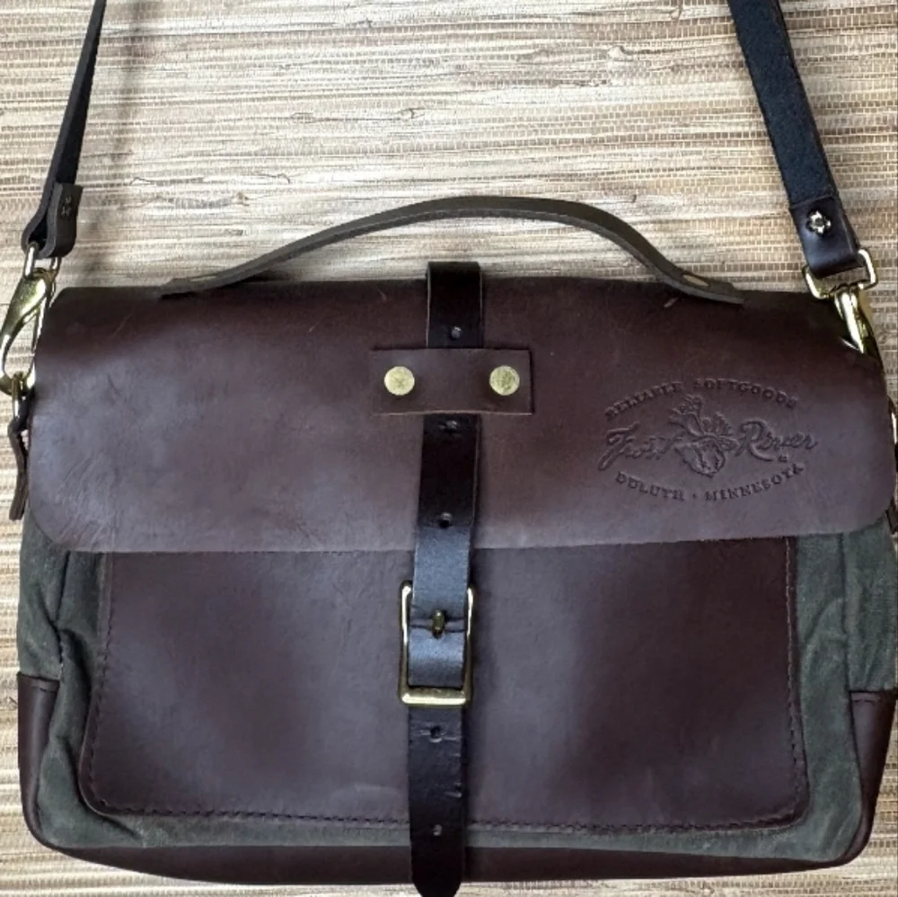 Naturalist Baggley Brief